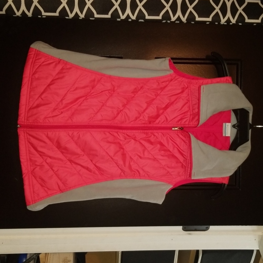 Columbia Vest